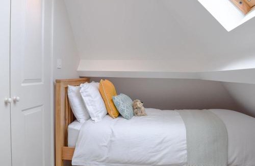 Pershore House | The Lodge At Elmley Meadow