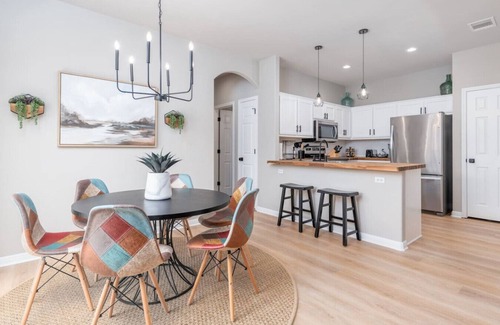 Wimberley House | The Lodge at Little Ranches Central Sleeps 26