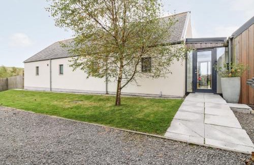 Westhill House | The Lodge