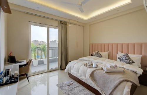 Gurugram Apartment | The Lodgers 1 BHK Serviced Apartments Near Artemis Hospital Sector 52