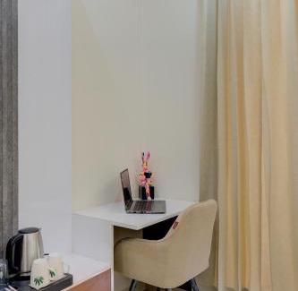 Gurugram Apartment | The Lodgers 1 BHK Serviced Apartments Near Artemis Hospital Sector 52