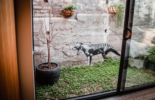 South Hobart House | The Loft at SoHo: Architecture & Views