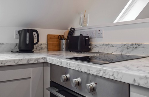 Flecknoe Cottage | The Loft at Tall Trees