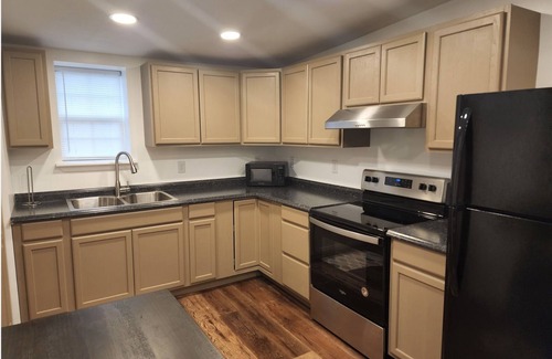 Summerlee Apartment | The Loft on Main