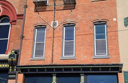 Adrian Apartment | The Loft on Winter - Downtown Adrian