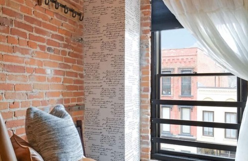 Galena House | The Loft Suite Sleeps 10! Located overlooking Main Street in downtown Galena, IL