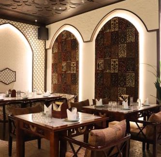 Surat Hotel | The Long D Hotel and Banquet Surat Airport Rd