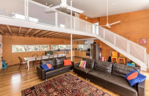 Sandy Point House | The Lookout