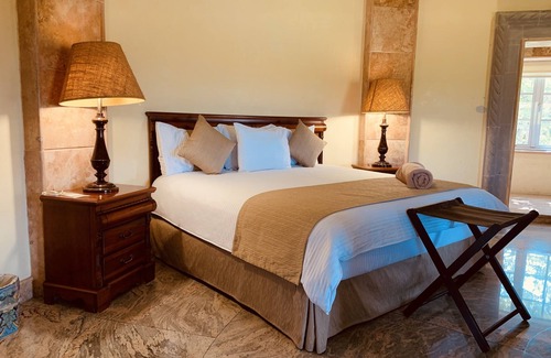 Cocoyoc Hotel | The Lorian Club
