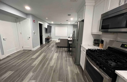 Paterson Apartment | The Lovely Suite: 1BR close to NYC