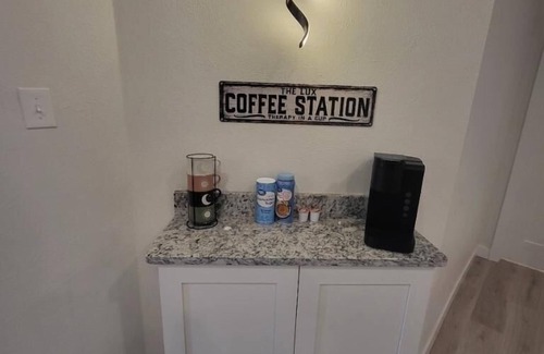 Bonne Terre Apartment | The Lux- Cozy 2-bedroom apartment with AC and WiFi in enjoyable Bonne Terre