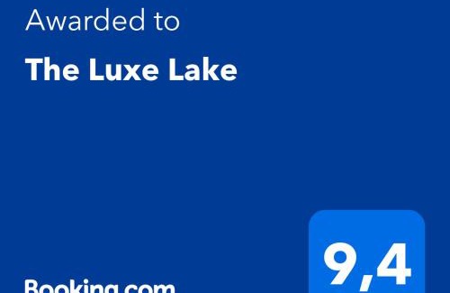 Front de Lac Apartment | The Luxe Lake - Duke Housing