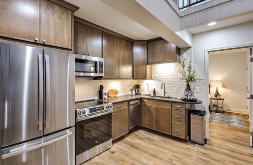 Downtown Jackson Apartment | The Luxe Loft-Downtown Jackson