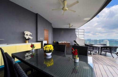Golden Triangle Apartment | The Luxury Penthouses KLCC Petronas Twin tower Kuala Lumpur