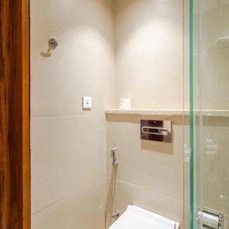 Gurugram Apartment | The Luxury Studio