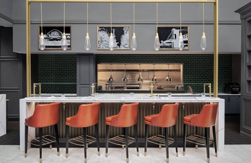 Central Business District Hotel | The Lytle Park Hotel, Autograph Collection