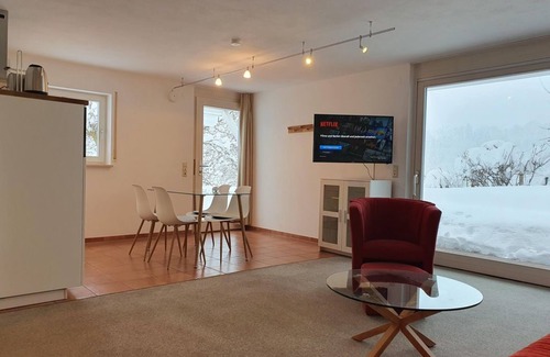Neuravensburg Apartment | The Magnolia - Berlinger Guest House