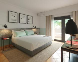 Almancil Hotel | The Magnolia Hotel