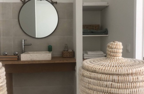 Saint-Pierre-d'Aurillac Other | The Maison des Arrocs on the banks of the Garonne