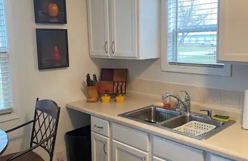 Grand River House | 'The Main Stay' Hunters Lodging House