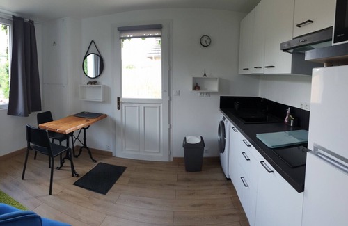 Guerville House | The Maison en Feuilles: a charming retreat with garden, terrace, perfect for 2