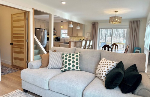 Isle House | The Malone Creek House