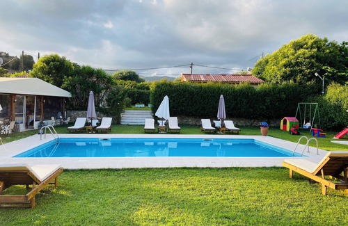 Archaia Olympia Villa | The mansion of Dionisos and Dimitras