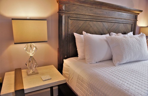 Harrisburg - Hershey Bed & Breakfast | The Manor on Front
