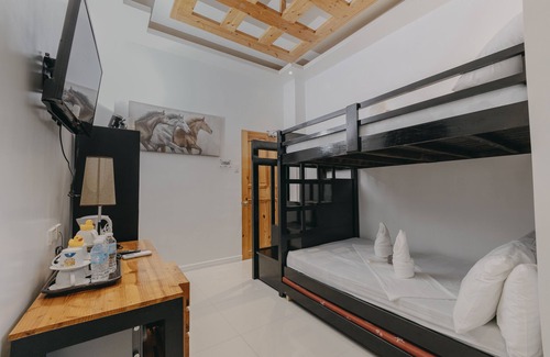 Oslob Resort | The Marc Vannelli Oslob
