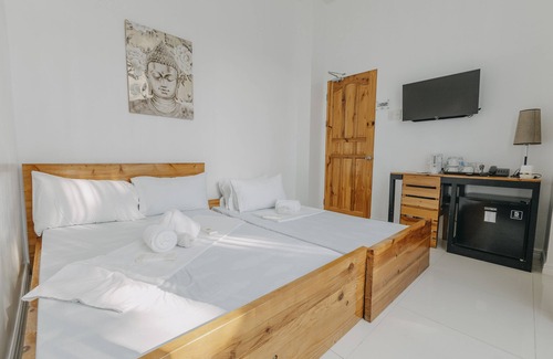 Oslob Resort | The Marc Vannelli Oslob