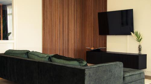 Municipality of Wijdemeren Apartment | The marine apartment near Amsterdam by Weltevreden Experience