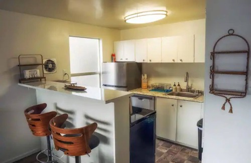 West Bellevue Apartment | The Mariner in Meydenbauer Bay | 29 Nights