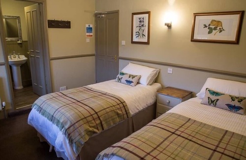 West Compton Hotel | The Marquis of Lorne