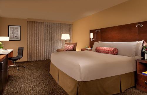 Scottsdale Lodge Resort | The McCormick Scottsdale