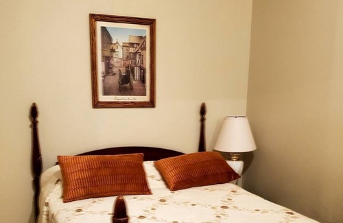 Quitman Apartment | The Meadow Vista Apt B