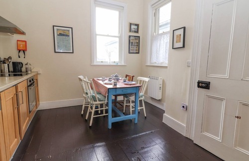 Kilrush Apartment | THE MERCHANT'S HOUSE, family friendly in Kilrush, County Clare