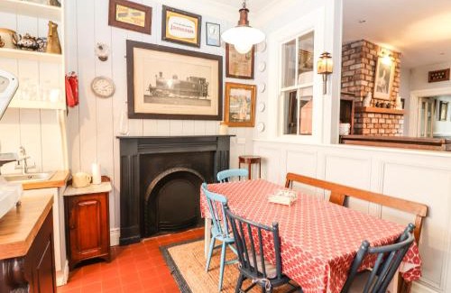 Kilrush Apartment | The Merchant's Store