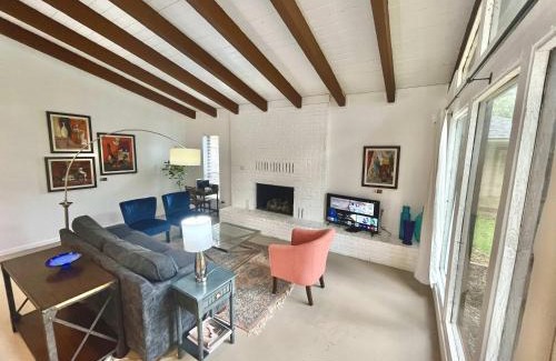 Tyler House | The Merrill House and Art Gallery