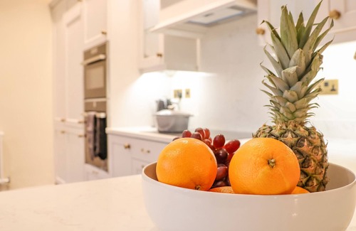 Southwold Cottage | THE MIDDLE HOUSE, pet friendly, luxury holiday cottage in Southwold