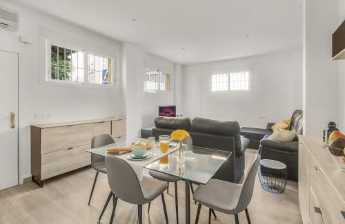 Bailen-Miraflores Apartment | The Million Street Apartment