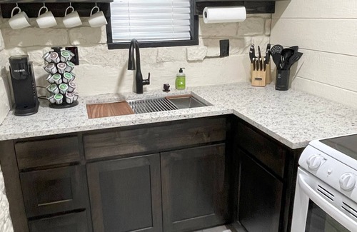 Wimberley Cabin | The Mockingbird Inn