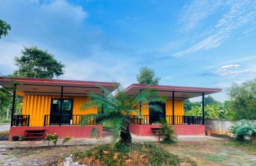 Chakphong House | The Monday ที่พักราคาถูก ใกล้หาดแหลมแม่พิมพ์