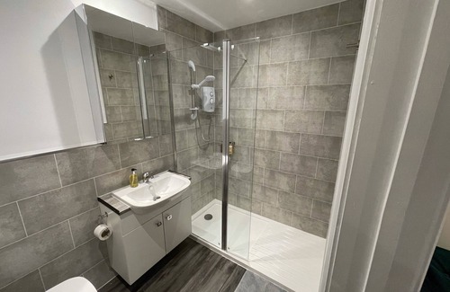 Stoney Middleton Hotel | The Moon Inn at Stoney Middleton