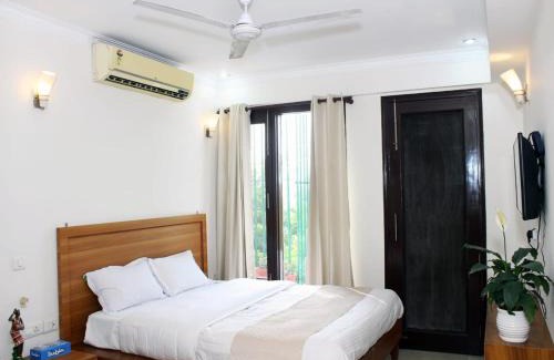 Nehru Place Apartment | The Morning Mist Serviced Apt Cook Nature