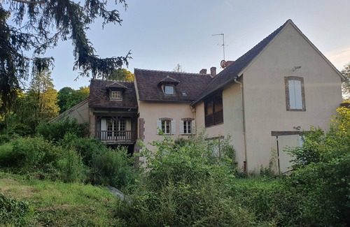La Ferte-Loupiere House | The Moulin de la Ferté Loupière