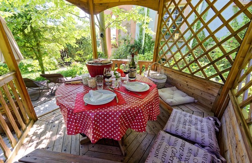 La Vancelle Apartment | The Mountain Hiker* - View and garden terrace. Privileged environment.