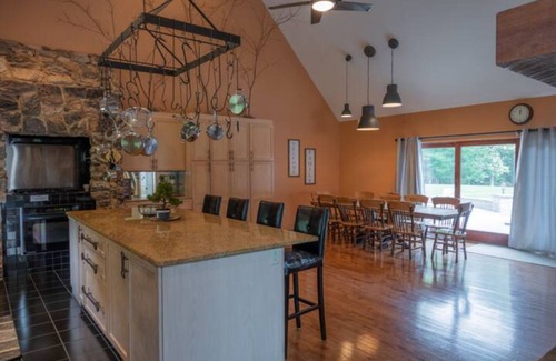Elliottsburg House | The Mountain Lodge | 8 Bed, 3.5 Bath