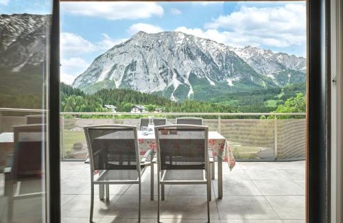 Tauplitz Apartment | The Mountain Suite Top 11 - Tauplitz Residences by AA Holiday Homes