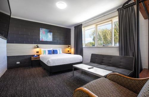 Mulgrave Hotel | The Mulgrave Motel