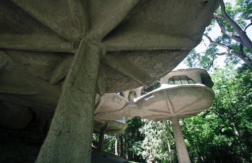 Perinton House | The Mushroom House